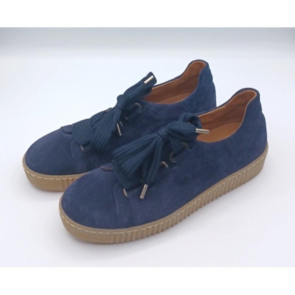 Gabor Women's Size 7 Blue Suede Sneakers Featuring Wide Yarn-Like Laces EUC